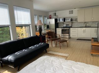 28215 Via Acero St #1, Malibu, CA 90265