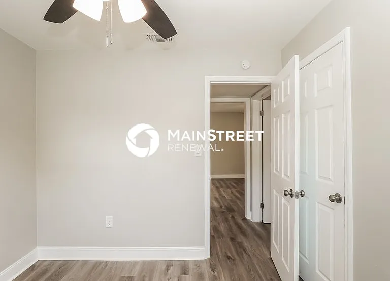 4925 Indialantic Dr — Photo 10