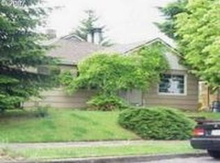 6446-6448 NE Pacific St, Portland, OR 97213