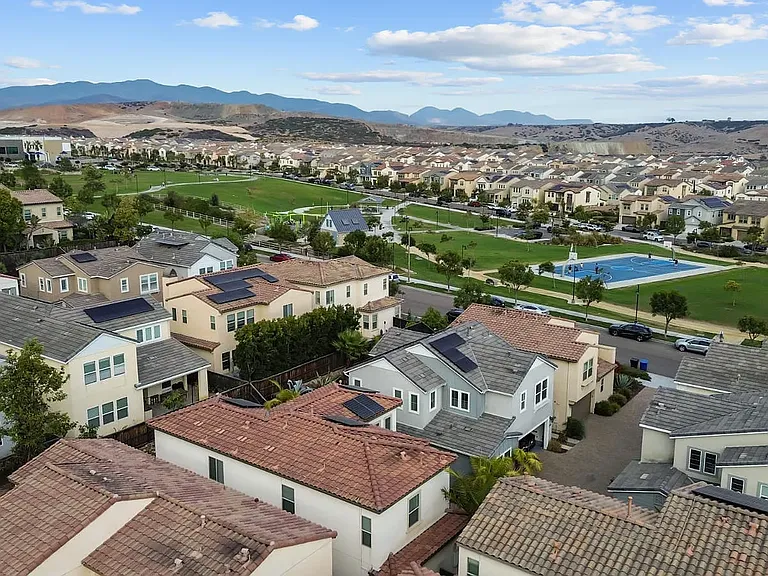 1017 Camino Aldea — Photo 39