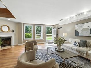 75 Page Rd UNIT 13, Bedford, MA 01730