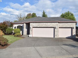 3650 NE Alton Ct, Fairview, OR 97024