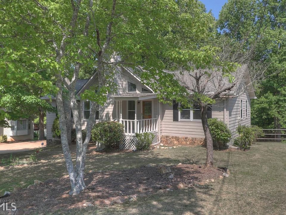 1st image of 406 Hickory Walk