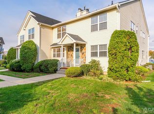 332 Keswick Dr #332, Piscataway, NJ