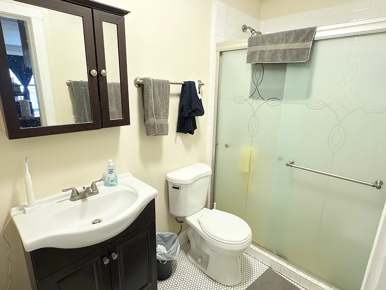 1501 W Fullerton Ave #3R — Photo 12