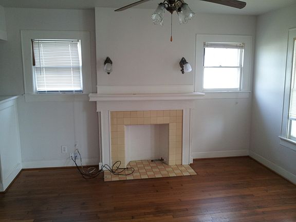 4th image of 4028 Avenue T