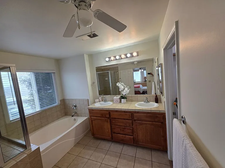 10403 Coconut Grove Ct — Photo 19