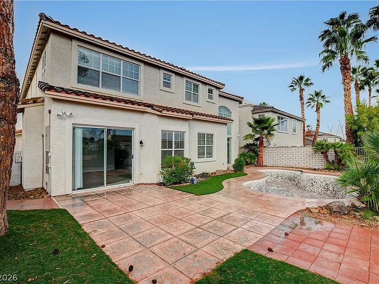 136 Ultra Dr — Photo 15