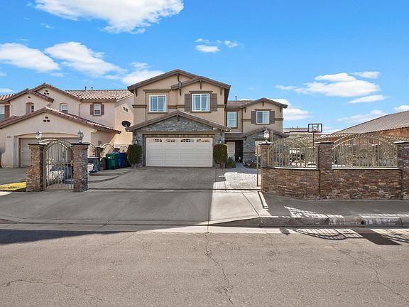 2nd image of 3102 Kachina Ct