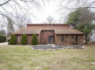 50787 Mercury Dr, Granger, IN