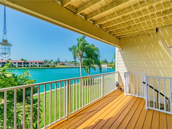 455 Haven Point Dr, Treasure Island, FL 33706
