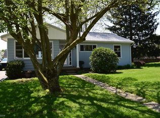 132 Waltz Dr, Barberton, OH