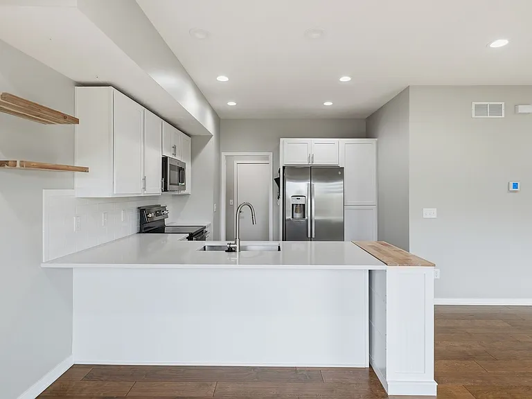 959 Titan Dr — Photo 12
