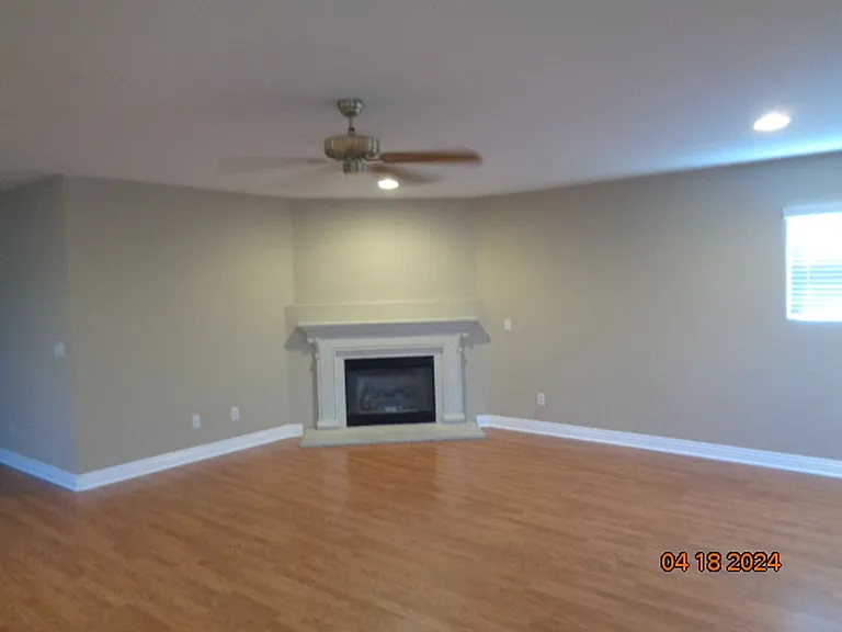 2064 W Avenue K #6 — Photo 23