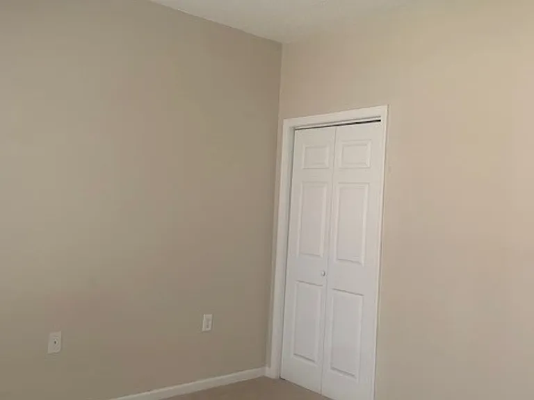 180 Wexford Dr #103 — Photo 9
