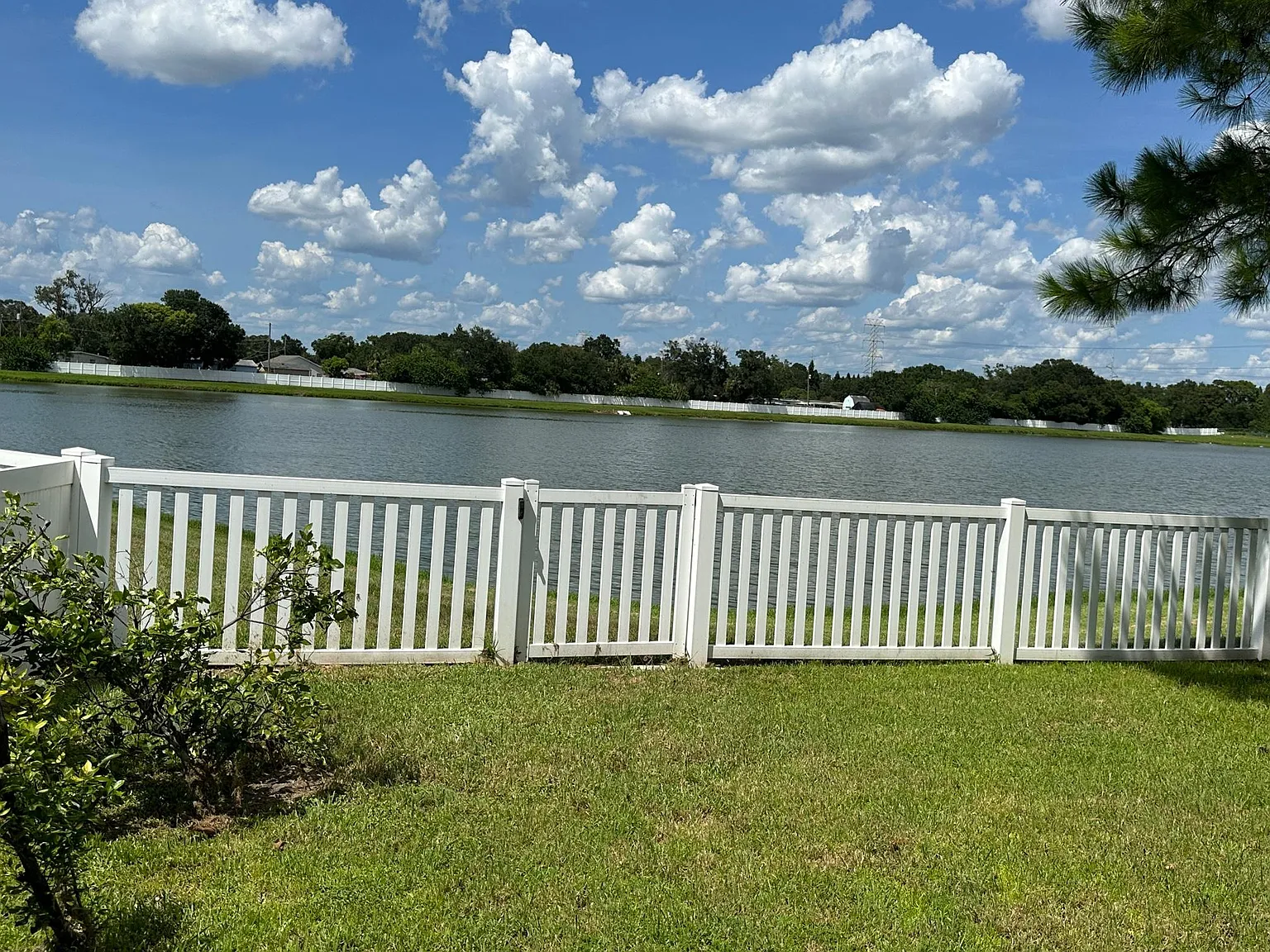 8417 Canterbury Lake Blvd — Photo 3