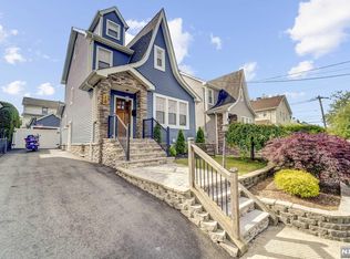 10 Roosevelt St, North Arlington, NJ 07031