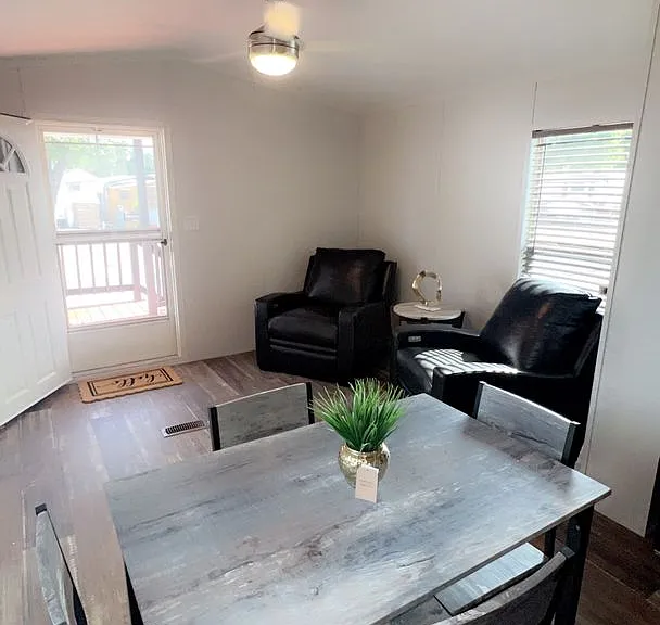 4770 N Mayberry Rd — Photo 5