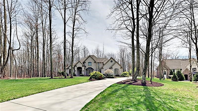 2nd image of 811 Mount Pleasant Rd