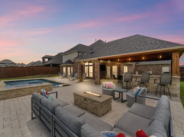 701 Featherstone Ln, Prosper, TX 75078