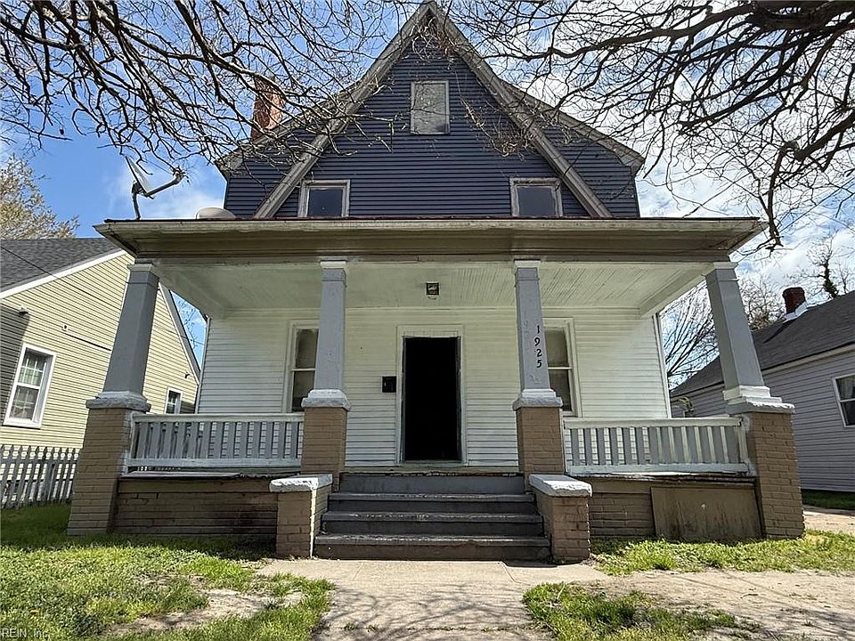 1st image of 1925 Elm Ave