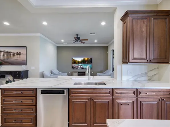 10342 Autumn Breeze DR #202, ESTERO, FL 34135