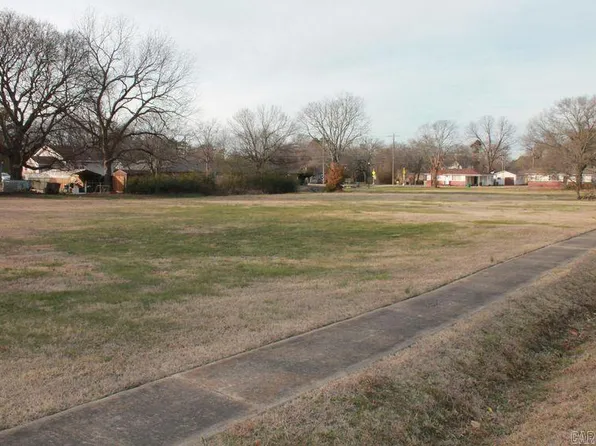 (undisclosed Address), Russellville, AR 72801