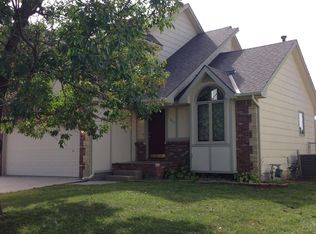 1617 N Timberline Dr, Rose Hill, KS 67133