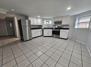 2441 N Tripp Ave #B, Chicago, IL 60639