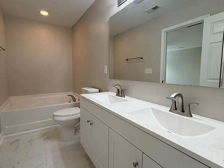 3963 Heather View Ln — Photo 22