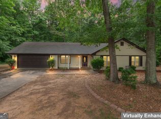 225 Hardwood Dr, Covington, GA 30016