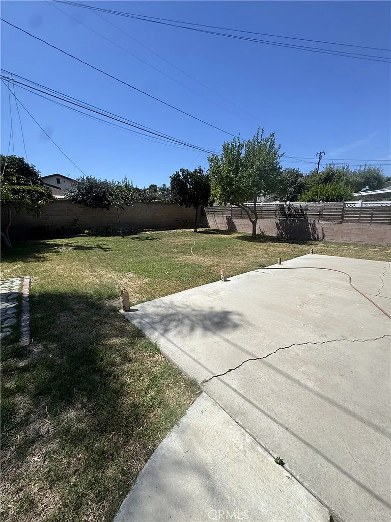 3 bed, 1248 sqft, $3,500 — Photo 1