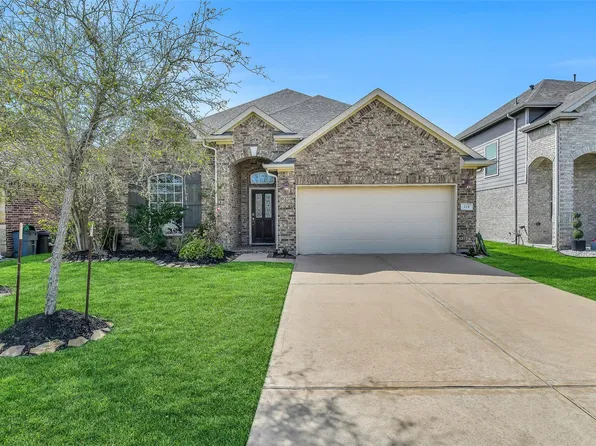 214 Brookwood Park Ln, Dickinson, TX 77539