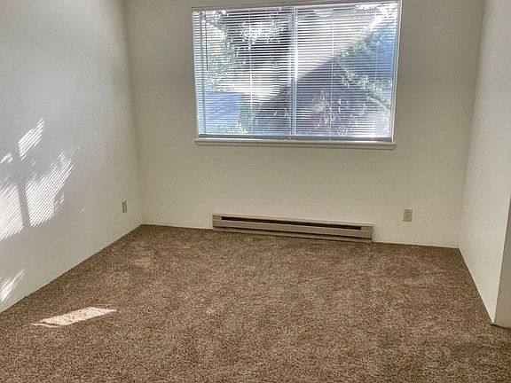 4th image of 3131 Ferry Ave #B307