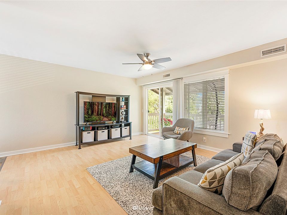 Lots of natural light