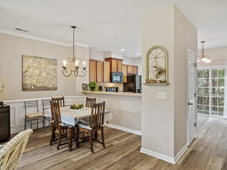 104 Linden Park Ln — Photo 30