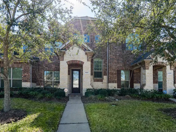 9115 Monarch Mist Ln, Houston, TX 77070