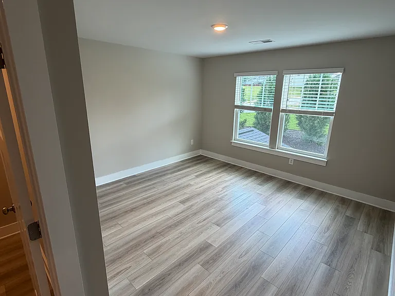 201 Woodhouse Way #201 — Photo 8