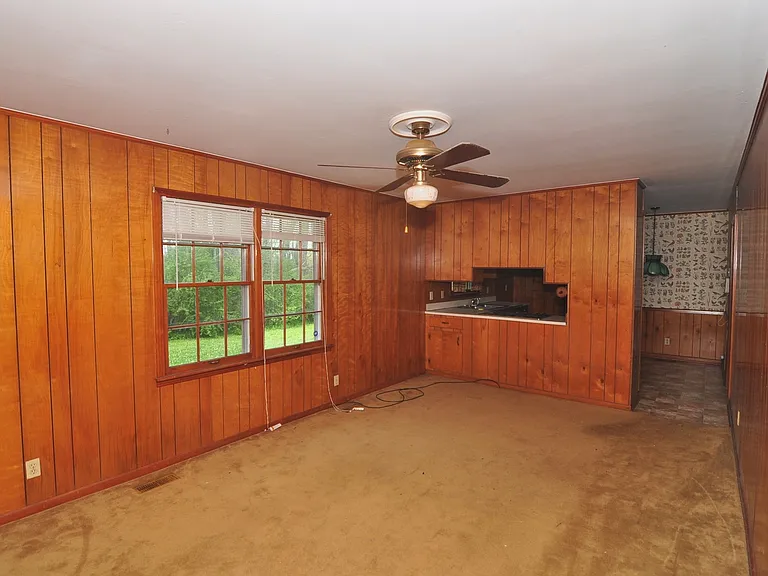 1909 Forney Dr NW — Photo 9