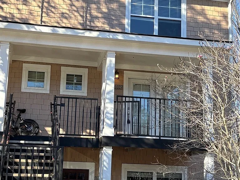 1035 Barnett Shoals Rd #1025 — Photo 2