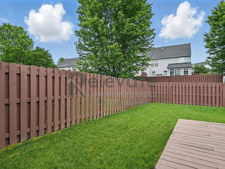 4321 Meredith Creek Dr — Photo 41
