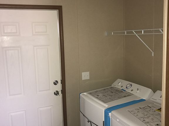 4th image of 158 Pheasant Ln