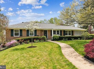 7407 Gatewood Ct, Alexandria, VA 22307