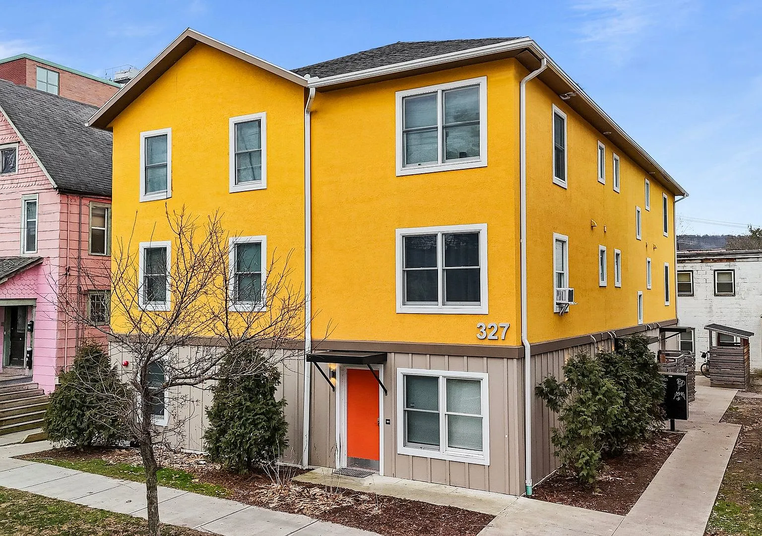 327 W Seneca — Photo 1