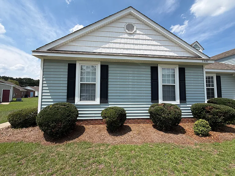 3407 Wetherly Dr N #A — Photo 1