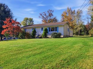 539 Brass Castle Rd, White Twp., NJ 07863