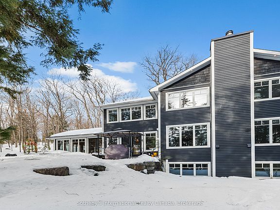 5th image of 1025 Long Point Rd