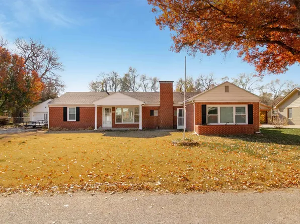 815 W Rynder Ln, Wichita, KS 67204