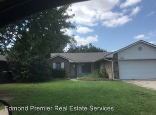 11605 Roxboro Ave, Oklahoma City, OK 73162