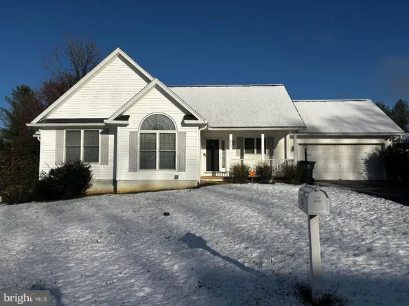 8537 Anderegg Pl, Waldorf, MD 20603